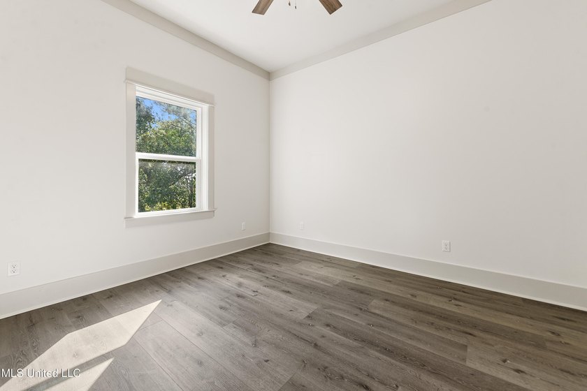 Looking for a home close to the Beach, well this is it, you can - photo 21