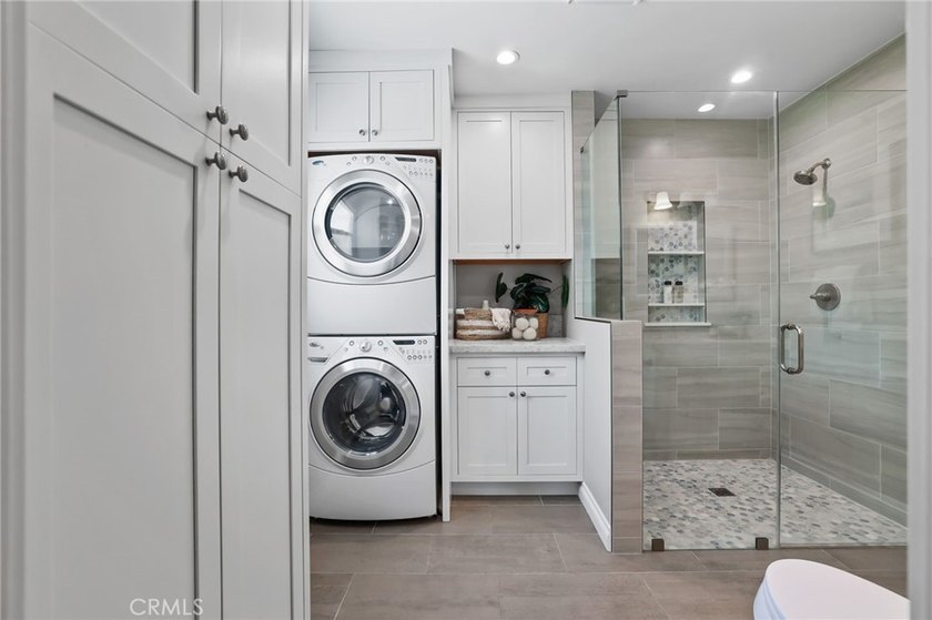 Welcome to this beautifully maintained 3-bedroom, 2-bathroom - photo 25