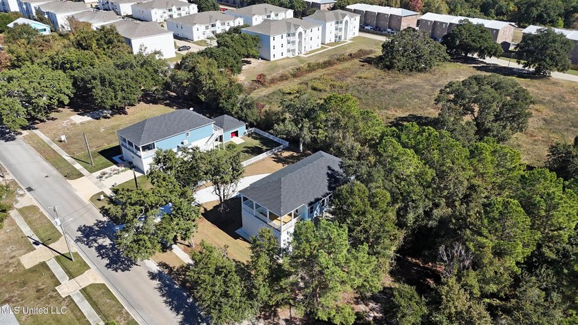 Looking for a home close to the Beach, well this is it, you can - photo 35