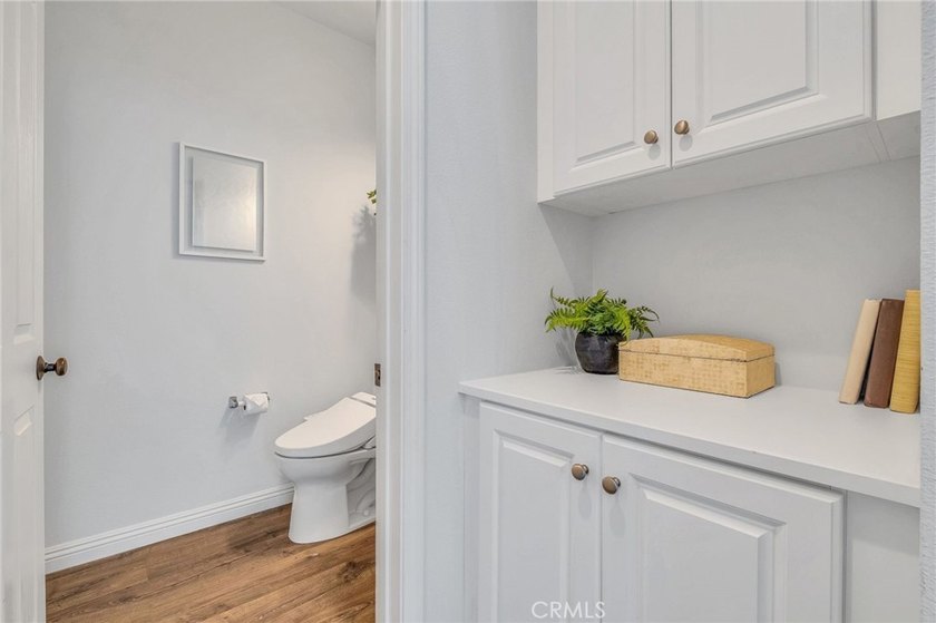 Inviting townhome in the gated Village on Oak community. Walk to - photo 15