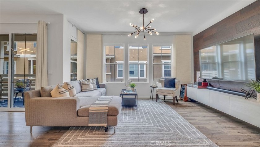 Inviting townhome in the gated Village on Oak community. Walk to - photo 17