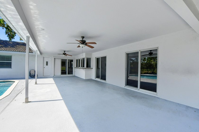 Amazing opportunity to live in the heart of Boca Raton - photo 46
