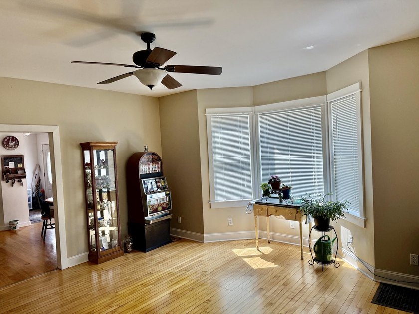 Opportunity awaits the lucky new owners of this fantastic 1 - photo 29