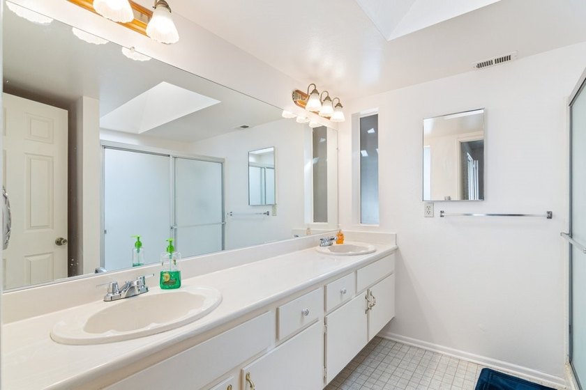 15640 Alvarado - photo 12