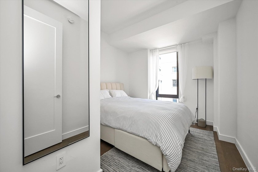 Welcome to unit 8D, your new home at the BLVD Condominiums! - photo 14