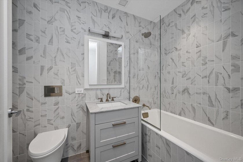 Welcome to unit 8D, your new home at the BLVD Condominiums! - photo 16
