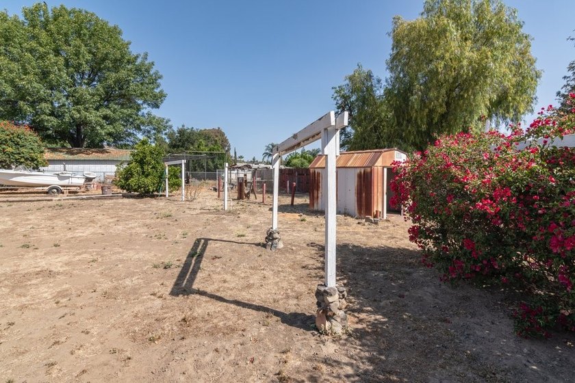 15640 Alvarado - photo 51