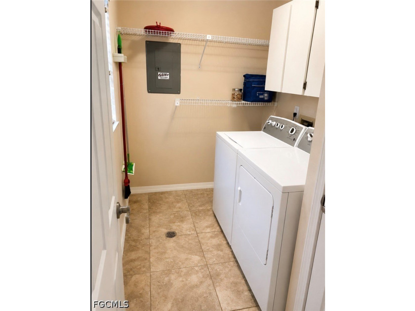 Live the Florida lifestyle in this beautifully maintained - photo 11