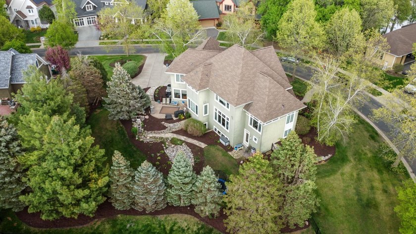 Beautiful home located in the highly sought after Liberty on the - photo 16