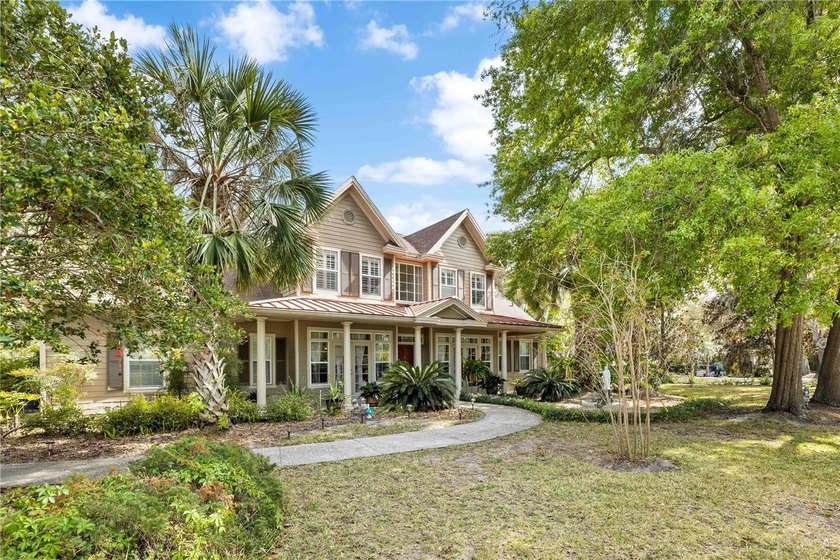 Virtually Staged. Luxury Pool Home with Lake Access in Clermont - photo 2
