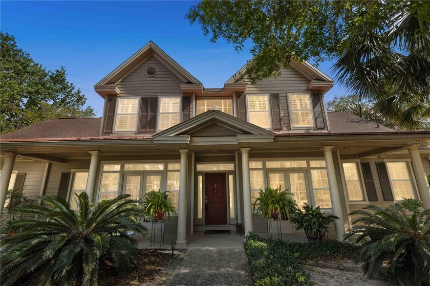 Virtually Staged. Luxury Pool Home with Lake Access in Clermont - photo 3