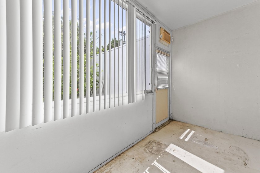 Welcome to your own slice of South Florida charm at 1950 Lake - photo 11