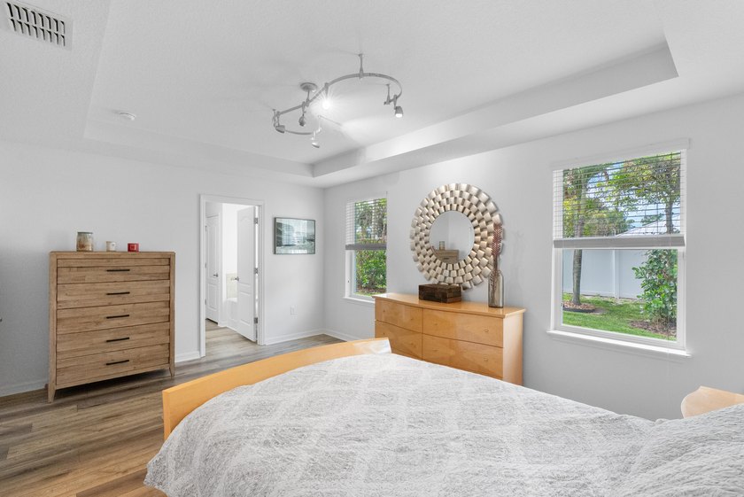 Welcome to this move-in ready 3-bedroom, 2-bath home offering - photo 11