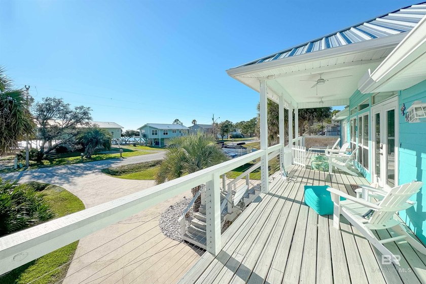 Coastal Paradise: Your Dream Beach Home Awaits! This GORGEOUS - photo 2