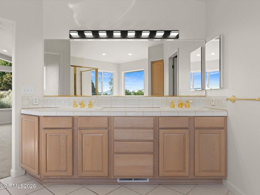Don't miss this rare opportunity to own a beautifully maintained - photo 34
