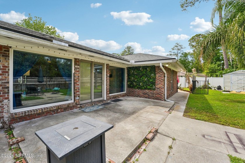 Best Priced pool home on the market in heart of the area! Set on - photo 37