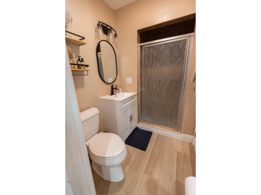 Welcome to your private acre retreat in the highly sought after - photo 40