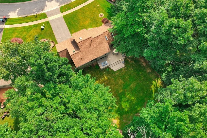Welcome to 116 Brush Creek Drive - Greece, NY 14612! This - photo 48