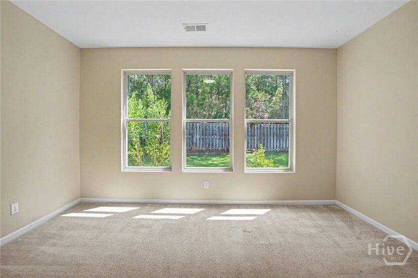 Welcome to 466 Stonebridge Circle, where comfort, convenience - photo 22
