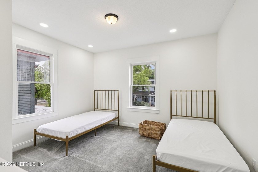 Set in the heart of Springfield's Historic District, this - photo 27