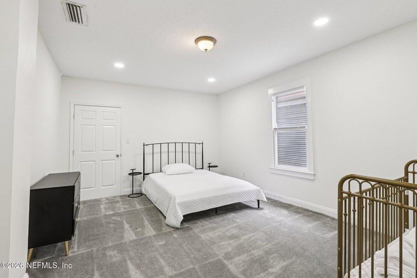 Set in the heart of Springfield's Historic District, this - photo 29