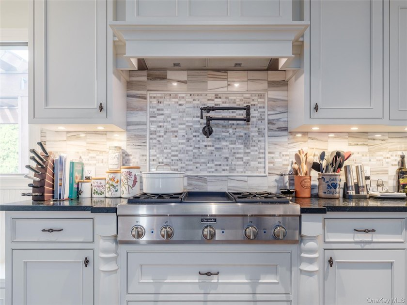 Here's what I love about 2120 Crown Land Lane in Cutchogue. The - photo 10