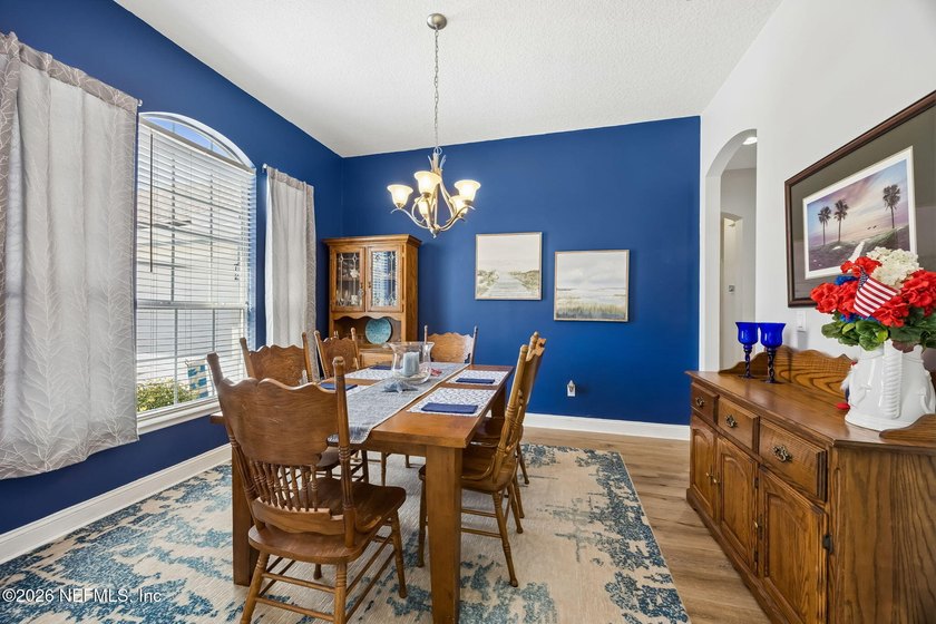 Home Sweet Home! Seller says SELL!!!!!Located in the established - photo 15