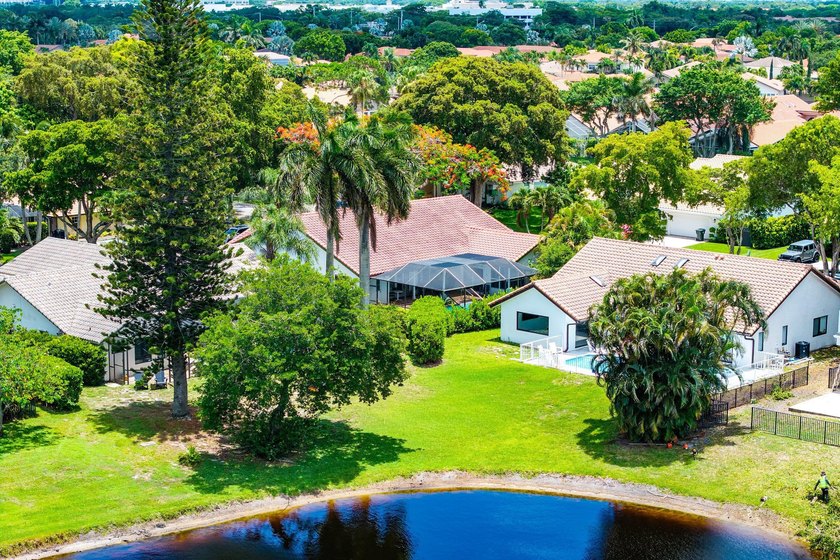 Welcome to New Floresta, one of Central Boca Raton's most - photo 20