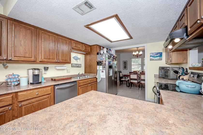 After 4th of July Sale! $10K Price Reduction! Motivated Seller! - photo 25