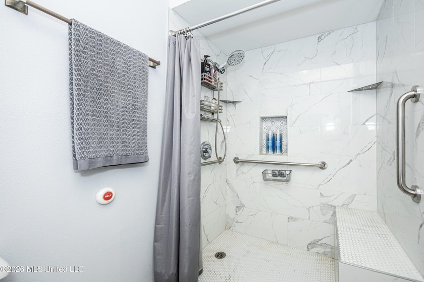 After 4th of July Sale! $10K Price Reduction! Motivated Seller! - photo 36
