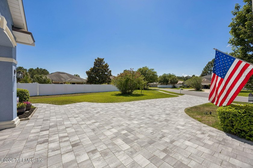 Home Sweet Home! Seller says SELL!!!!!Located in the established - photo 42