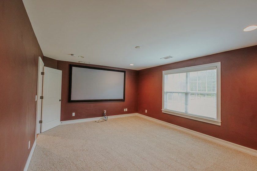 Welcome home to this stunning, light-filled brick residence - photo 41