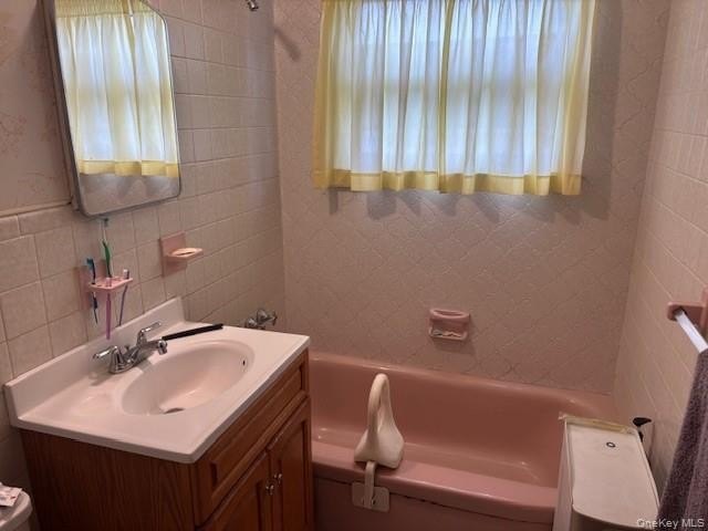 Cozy 3Bd Ranch Features Hardwoof floors 3 year young boiler - photo 7