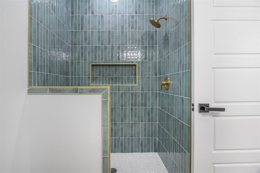 Brand-new construction on a spacious 8,755 sq ft lot in Corpus - photo 27