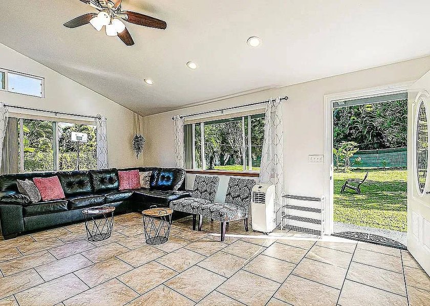 A rare gem, two completely remodeled elegant permitted home with - photo 4