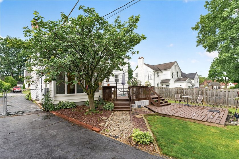 Welcome to 150 Merrick Street, filled with charm, years of - photo 4