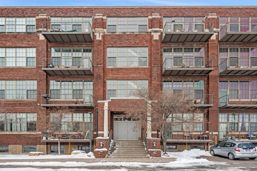 Stylish third-floor condo nestled in the heart of Northeast - photo 14