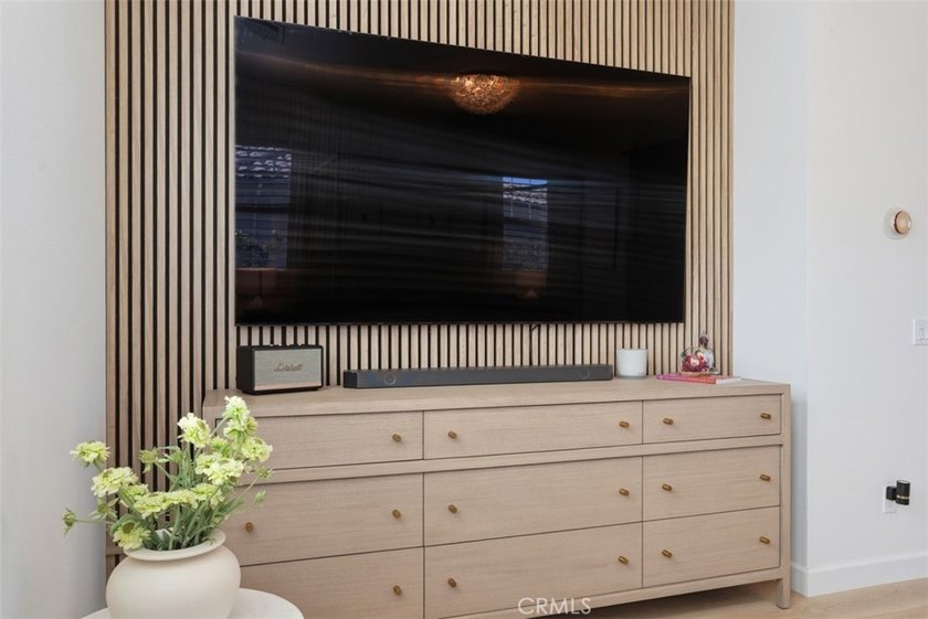 Imagine coming home to a place where thoughtful design and - photo 22