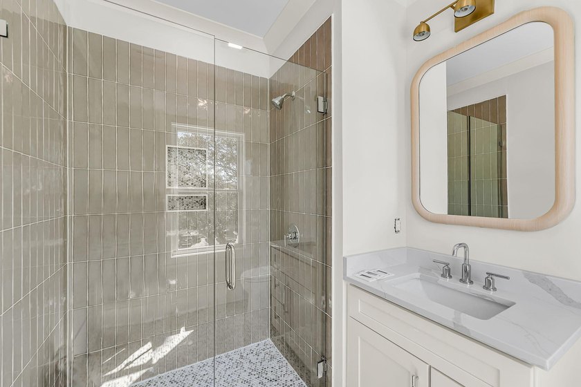 Significantly discounted to close quickly with a Cash Buyer, the - photo 34