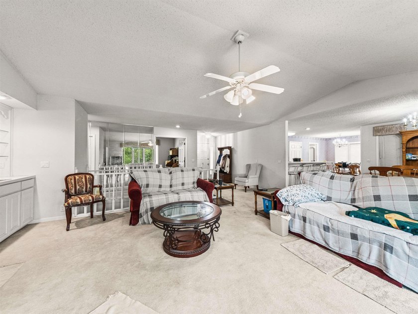 3 BED 3 BATH LAKE FRONT HOME WITH A SWIM DOCK! FISH OR SWIM - photo 18