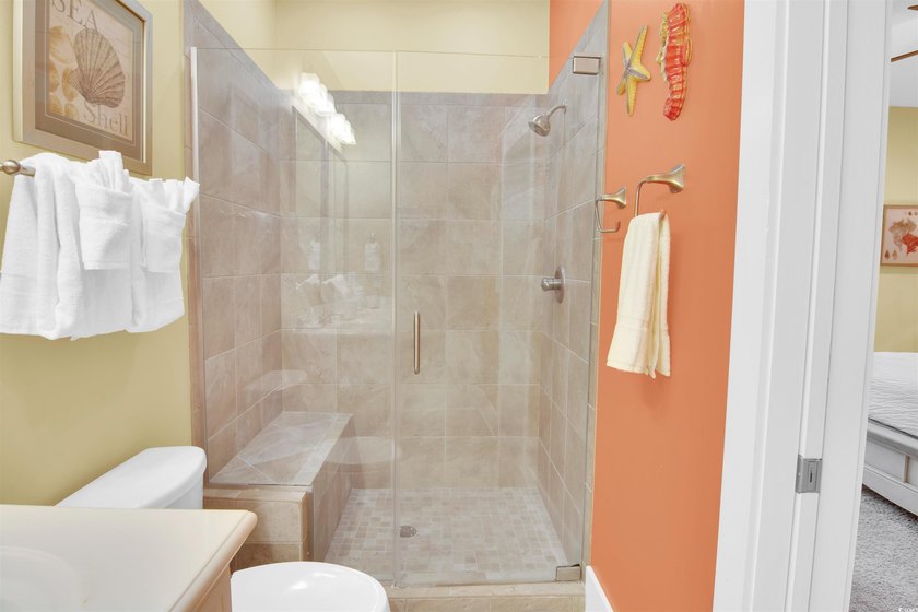 Great 2nd Home/Investment property! Beautifully furnished 3 BR - photo 22