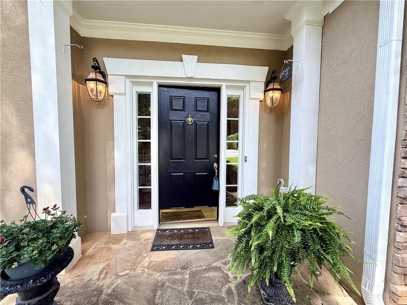 ***MAJOR PRICE IMPROVEMENT!*** Don't miss this incredible - photo 4