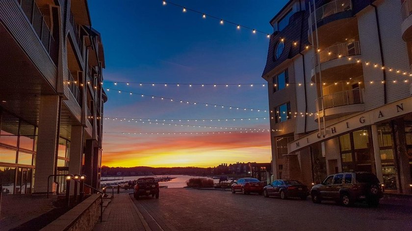 This Bay Harbor condo is perfect for year-round retreats. It - photo 17
