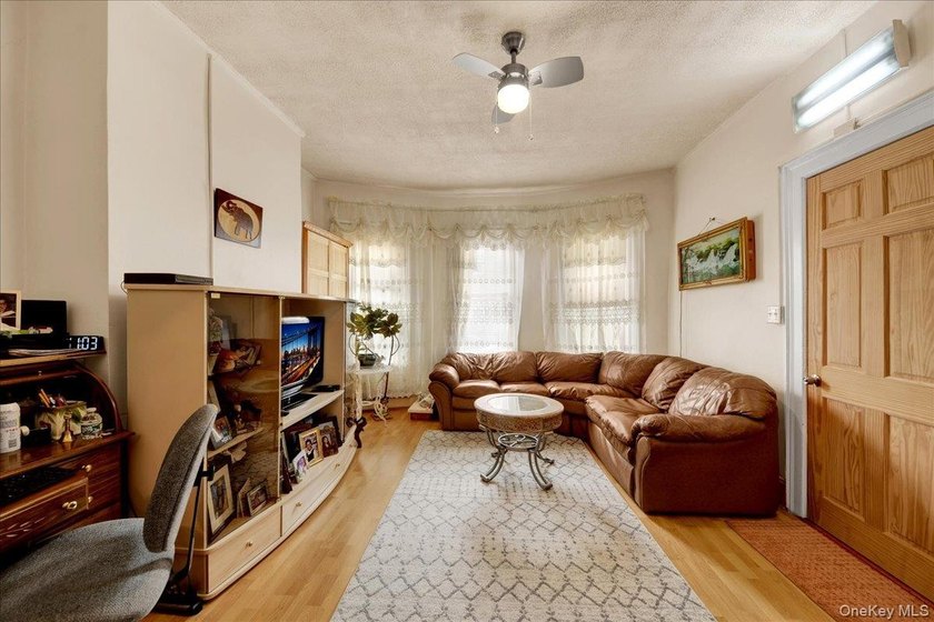Potential rental income of approximately $10,00 per month makes - photo 3