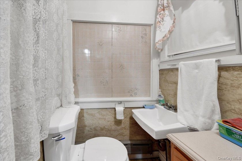 Potential rental income of approximately $10,00 per month makes - photo 10