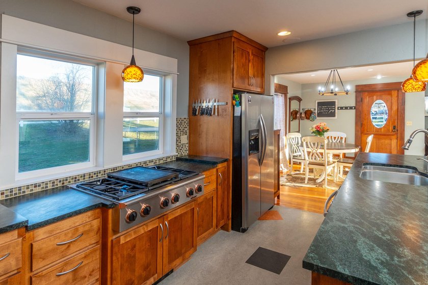 OWNER TERMS AVAILABLE. Cascade Mountain views frame this - photo 46