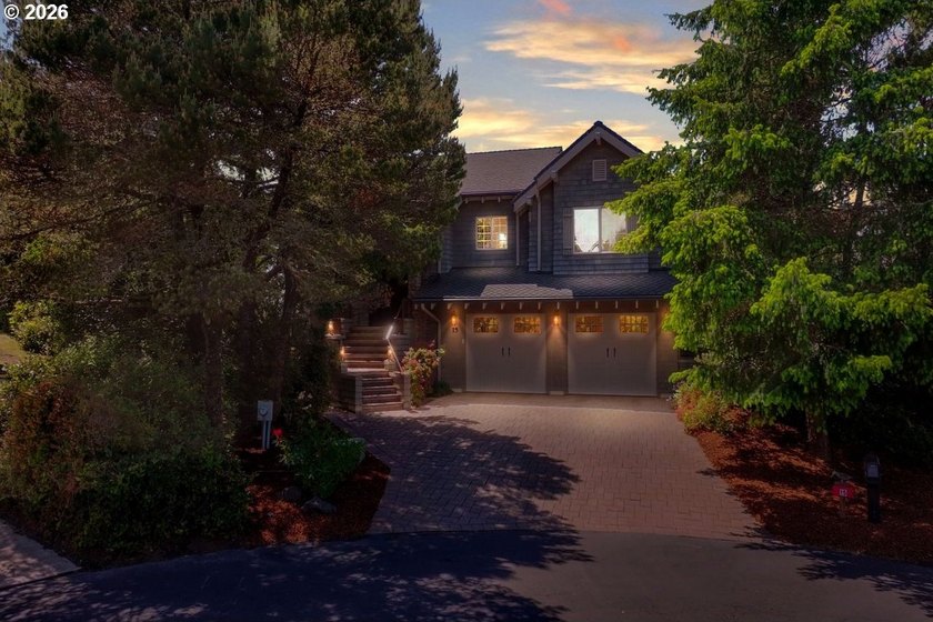 Extraordinary waterfront living on the beautiful Siuslaw River - photo 2