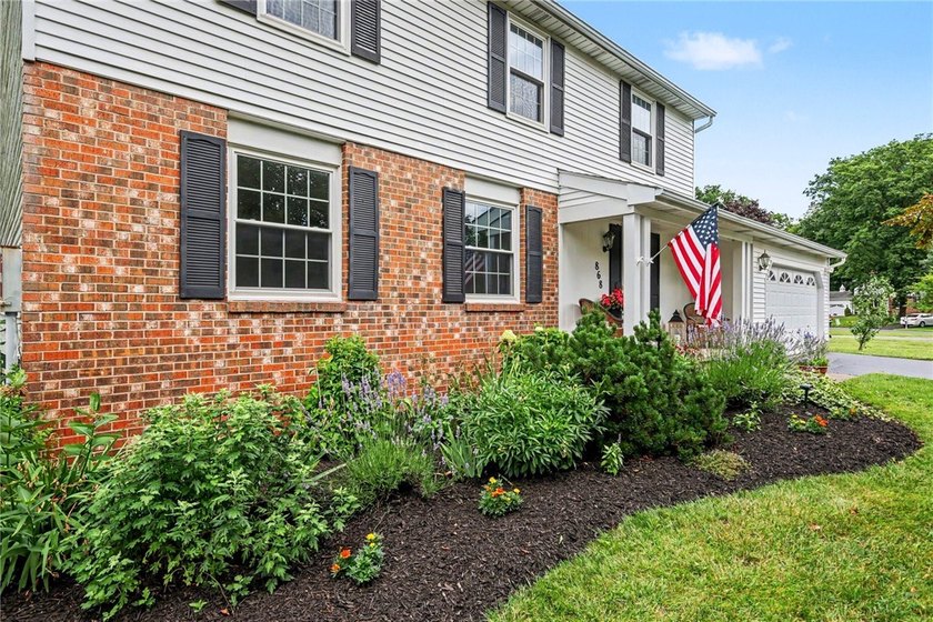 Welcome to 868 Independence Drive, a well maintained 4-bedroom - photo 2