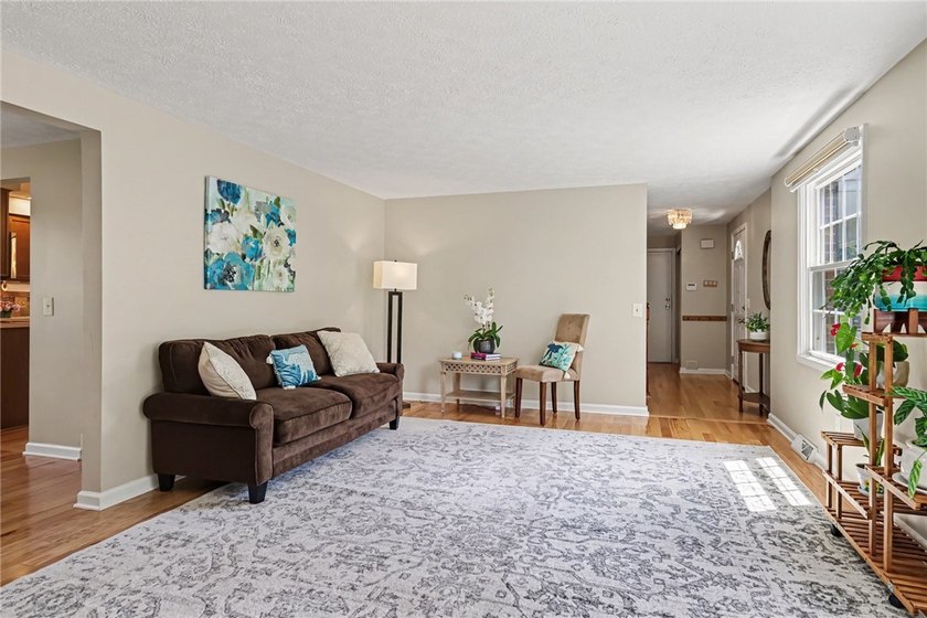 Welcome to 868 Independence Drive, a well maintained 4-bedroom - photo 6