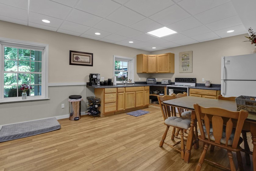 Enjoy this beautiful lake access home with a 2.18 acre park like - photo 36